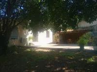 BEAUCAIRE Recent house surrounded by nature - Wi-Fi