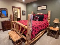 Lakeview Cabin Condo with Balcony Hot Tub - Wi-Fi