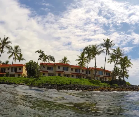 Must see! Spectacular Direct Oceanfront Corner Unit - 4-Star
