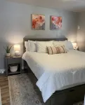 East Main Downtown Bungalow - 4 étoiles
