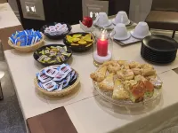 BHB Hotel - breakfast