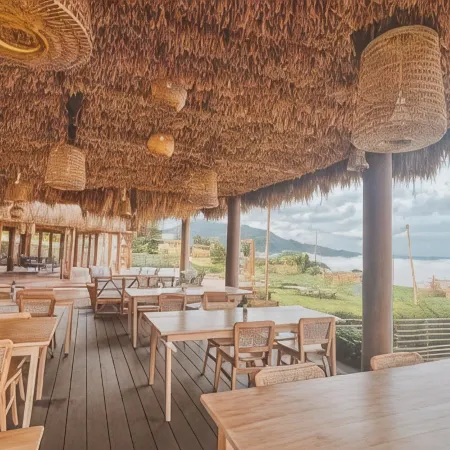 Stratus  Resort