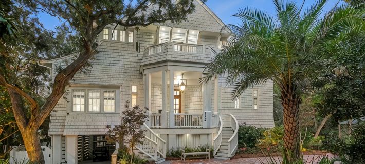 5⭐️ home w/CARR HOUSE!PVT POOL!DUNE BUGGY!6 Seater GOLF CART!5 min walk 2 beach! Hotels in Walton County
