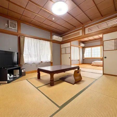 Tuji Wakuwaku Land Minshuku Chaya