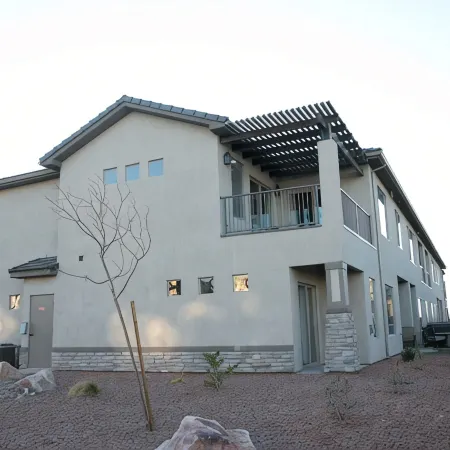 Beautiful Zion Village Townhome next to Clubhouse