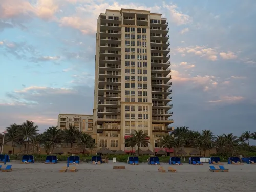 Palm Beach Marriott Resort & Spa, 2 Bd/2ba,  Great Ocean View - Now Available - 비치