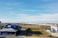 Surf City • Views, Views, and more Views! - 2성급