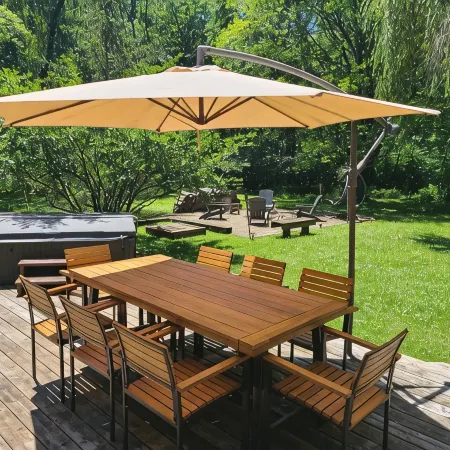 Family Getaway w/ year round  Hot Tub