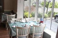 세인트, 주드스 롯지 B&B - 조식 운영