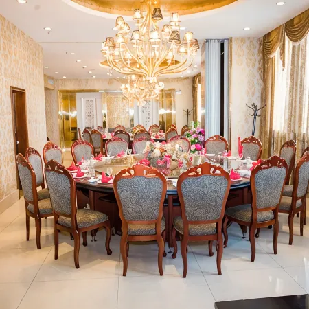 Yufeng International Hotel