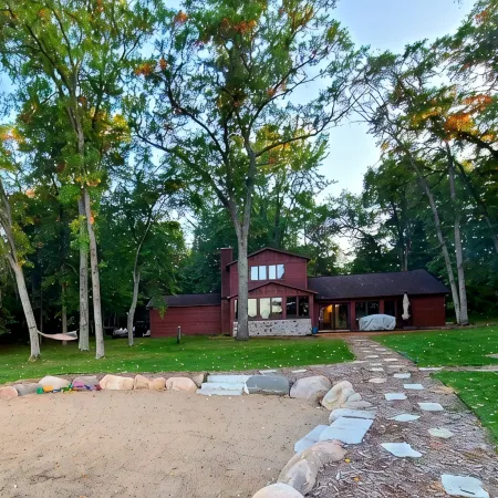 Private Beach, Beautiful Lake Home, Fishing, Recreation - Everything You Need!