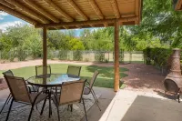 Log Cabin 20 min from Sedona - Homestays