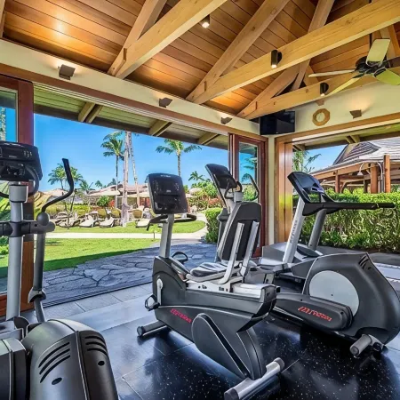 Highly upgraded, Ocean View Kolea Penthouse