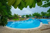 EGI CEBU RESORT AND HOTEL - piscina