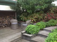In garden charm and comfort for the independent annex building of the Villa - Chalets