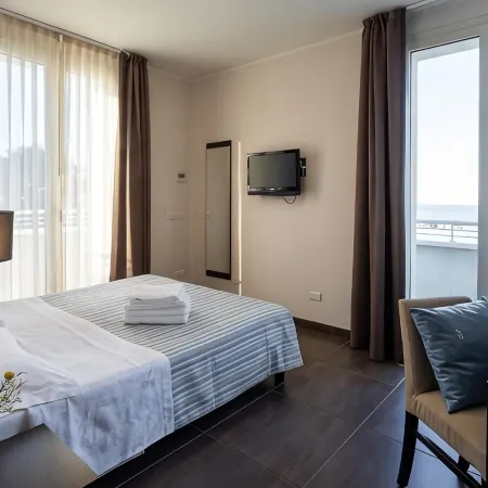 Gimmi Hotel Hoteles en Torre Pedrera