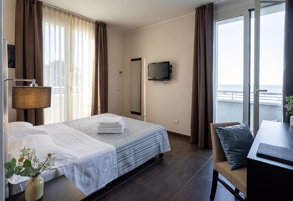 Gimmi Hotel - Housity