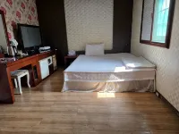 Hapcheon Ocean Motel - Motels