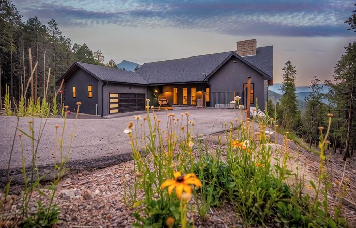 Luxe Mtn Retreat, Epic Views, Hot Tub, Stargazing Bed, Firepit, Red Rocks