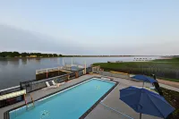 Bayview Resort - Beach
