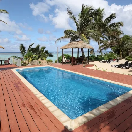 Moana Sands Beachfront Hotel