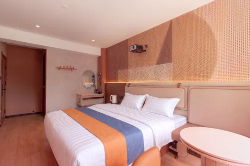 Yunshang Huating Smart Homestay (Liaoyang Railway Station) - 2-Star