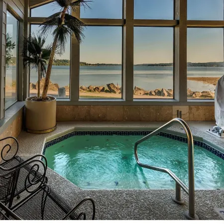 Best Western Plus Silverdale Beach Hotel