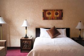 Royal Inn and Suites at Guelph