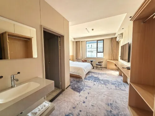 Jiangge Grand Hotel - 2-Star