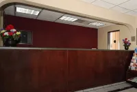 Quality Inn & Suites - parking