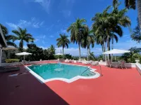 The Lodge @ Peaceful Palms - 2-Star