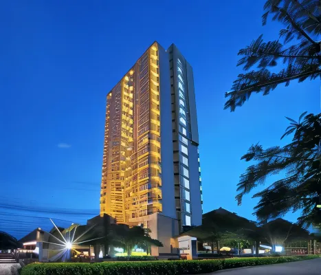 Starlit Suites - 4-Star