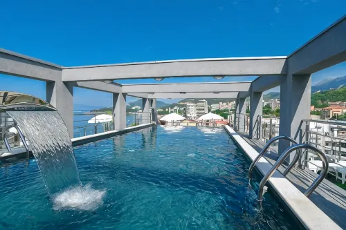 Hotel La Mer - parking