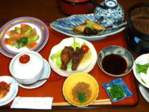民宿 えのぐ箱 鹿角のホテル