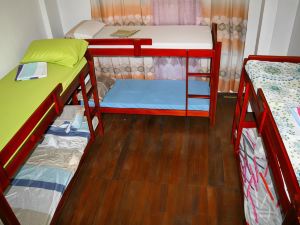 8th Street Hostel - Santo Nino Branch