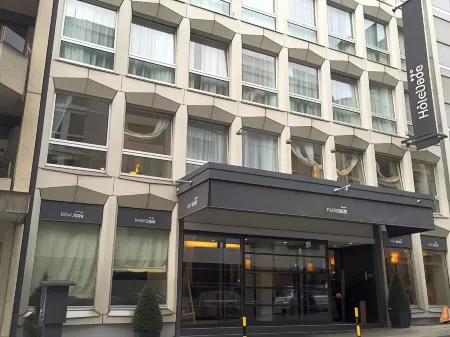 Jade Manotel Отели рядом с достопримечательностью «Musee D'ethnographie de Geneve»