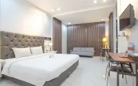 Life Emerald Hotel Surabaya Hotel dekat Gubeng Railway Station