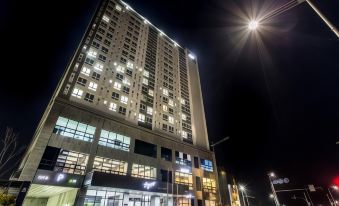Hotel Logenir - Housity