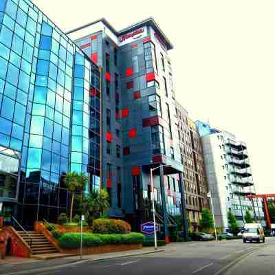 Hampton by Hilton London Croydon Hotel Exterior