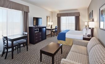 Holiday Inn Express & Suites Deming Mimbres Valley