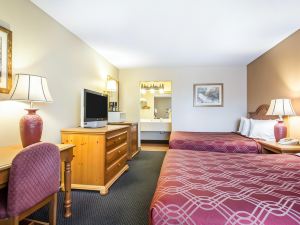 Econo Lodge Springfield I-44