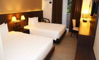 Suitetrails - Stradella Hotel