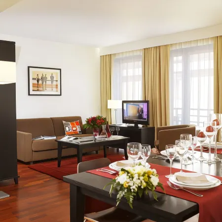 Thon Hotel Residence Parnasse Aparthotel Отели в г. Иксель