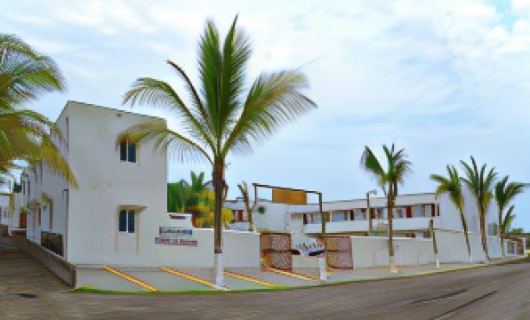 Playa Plana Hotel - Housity