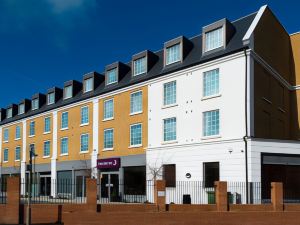 Premier Inn Epsom Town Centre