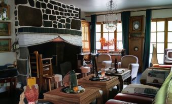 Hotel Bar b'Rock - Housity