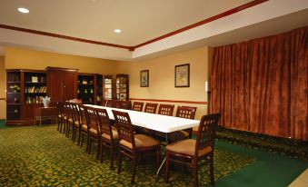 Best Western Plus Oakbrook Inn