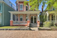 Bright Augusta Vacation Rental, 2 Mi to Riverwalk!
