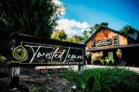Twisted Lemon Restaurant & Boutique Inn Hotels in Cayuga