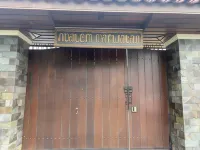 Aldeoz Ndalem Marwatan Surakarta فنادق في Laweyan